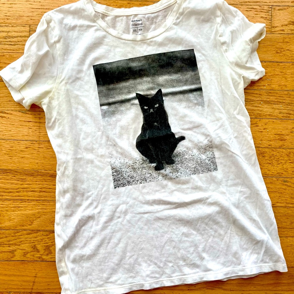 Old Navy Black Cat Relaxed T-shirt